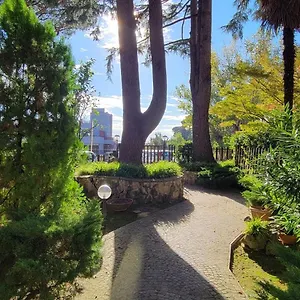 Bed & Breakfast And Comfort, Roma