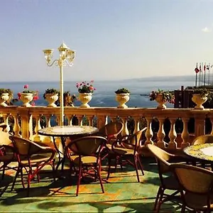 Park 4*, Taormina Italy