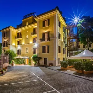 3* Hotel Romoli